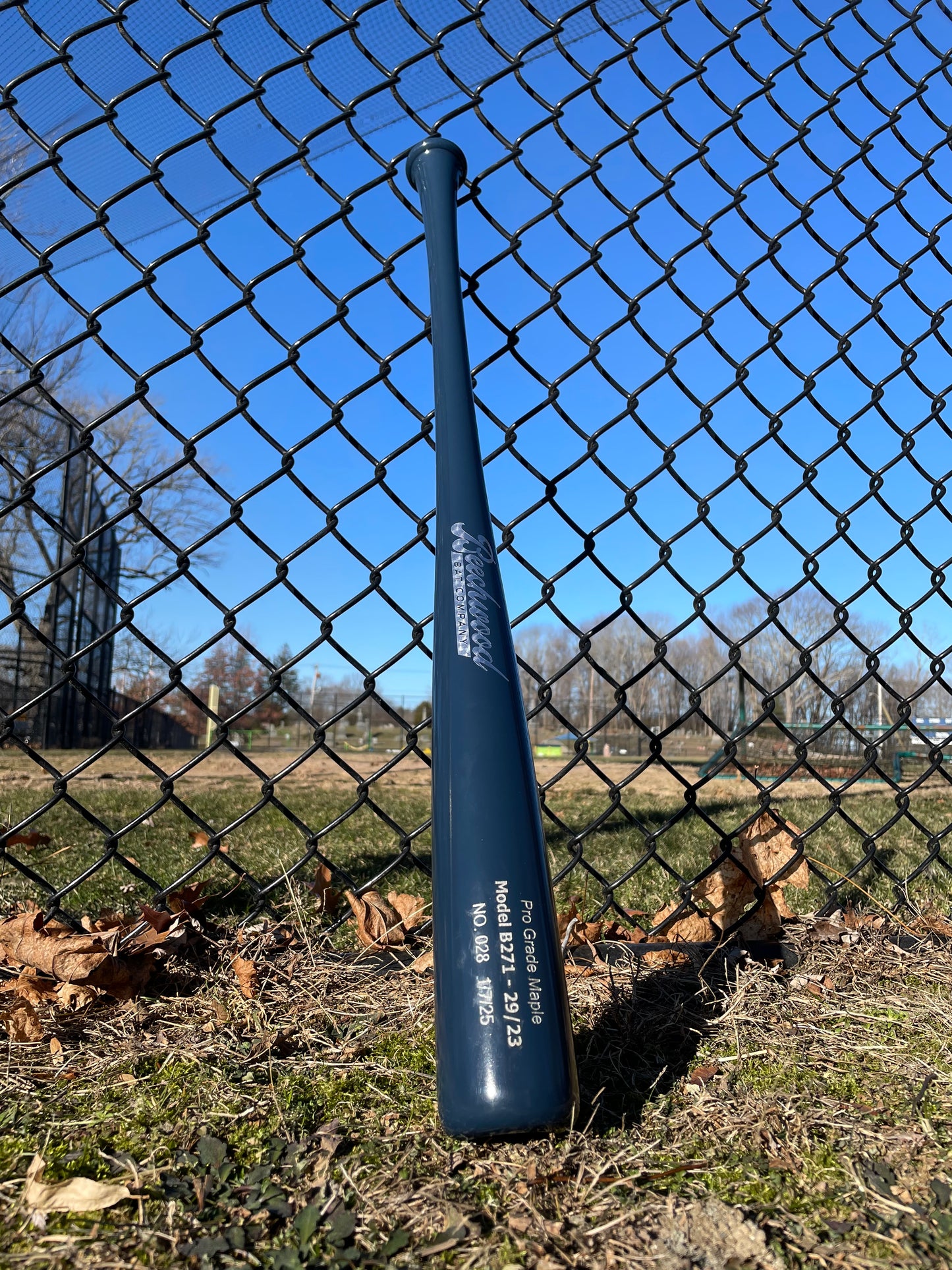 Ready To Ship - 29in 23oz - Youth Maple